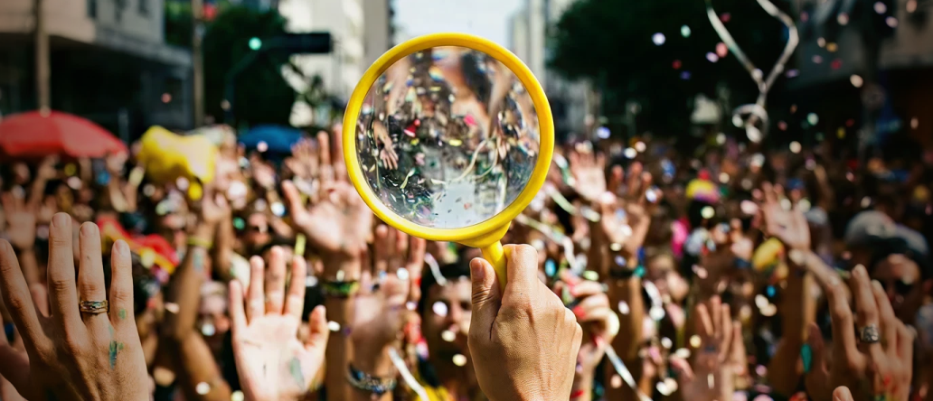 golpes-de-carnaval-conheca-os-crimes-mais-comuns-e-saiba-como-se-proteger-na-folia